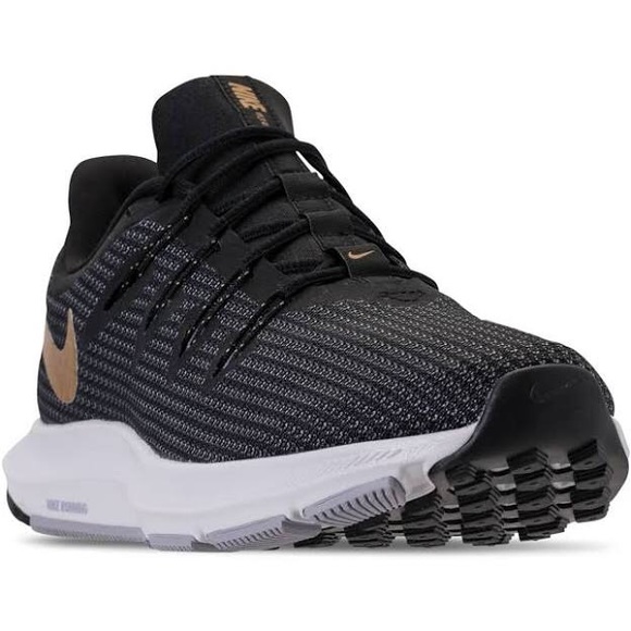 nike quest black gold